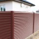 Декоративная накладка на столб угловая жалюзи Milan,Tokyo 0,5 Satin с пленкой RAL 3009 оксидно-красный
