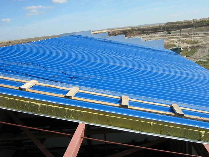 Кровельные сэндвич панели