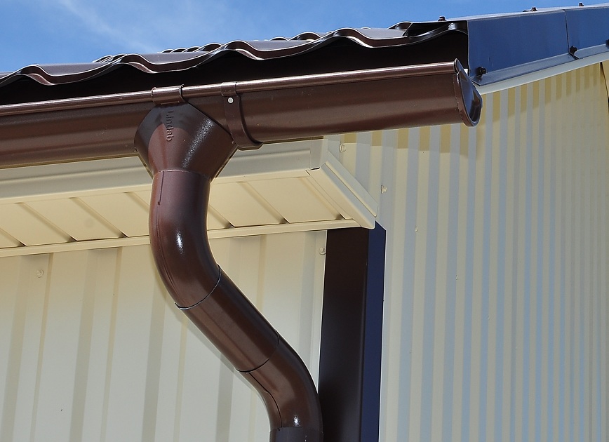Водосточная система на фасаде
